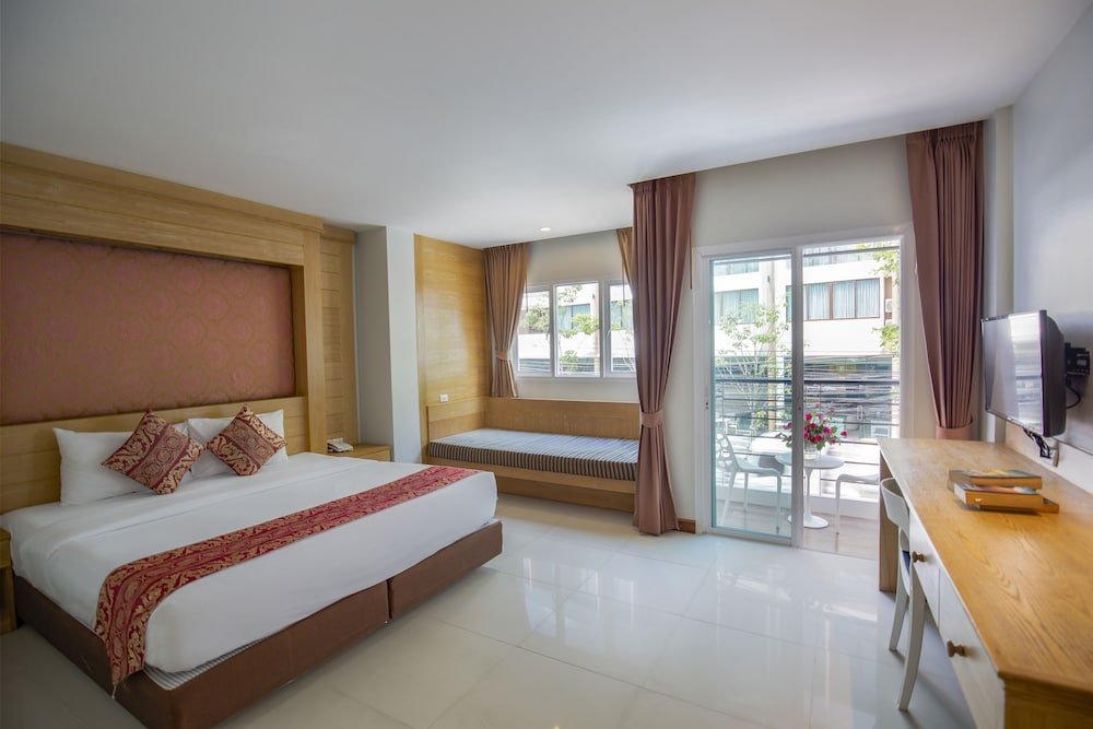 Sungthong Kamala Beach Resort Room Type - Deluxe Room, Balcony