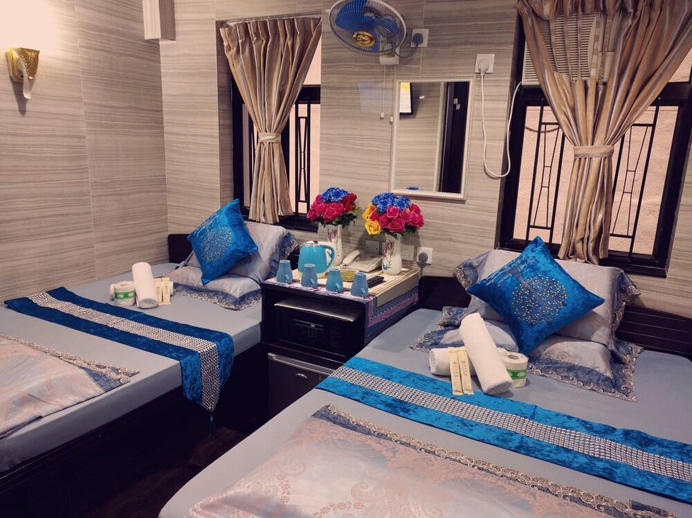Days Hotel HK - Hostel Room Type - Family Room