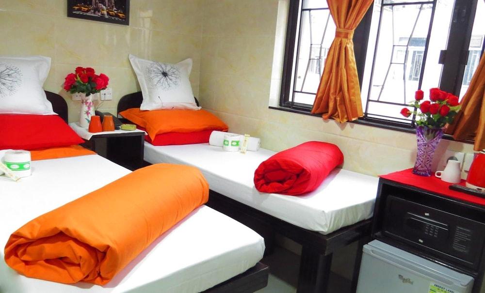 Days Hotel HK - Hostel Room Type - Standard Twin Room