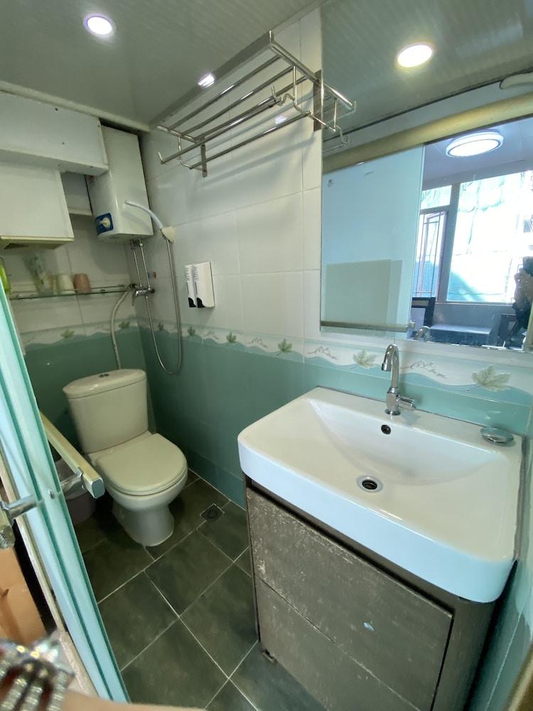 Geo Home Holiday Hotel Room Type - Triple Room