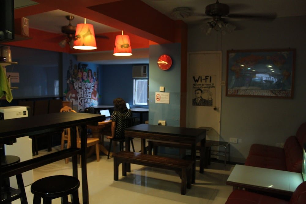 Hong Kong Hostel - Tap to explore photos