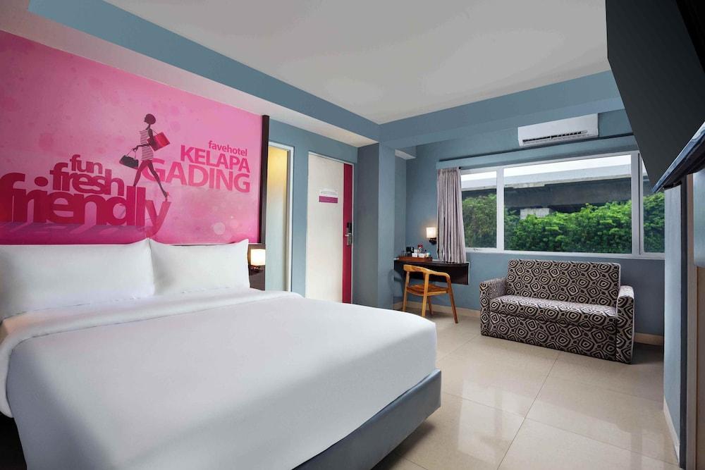 Favehotel Kelapa Gading Room Type - Deluxe Room