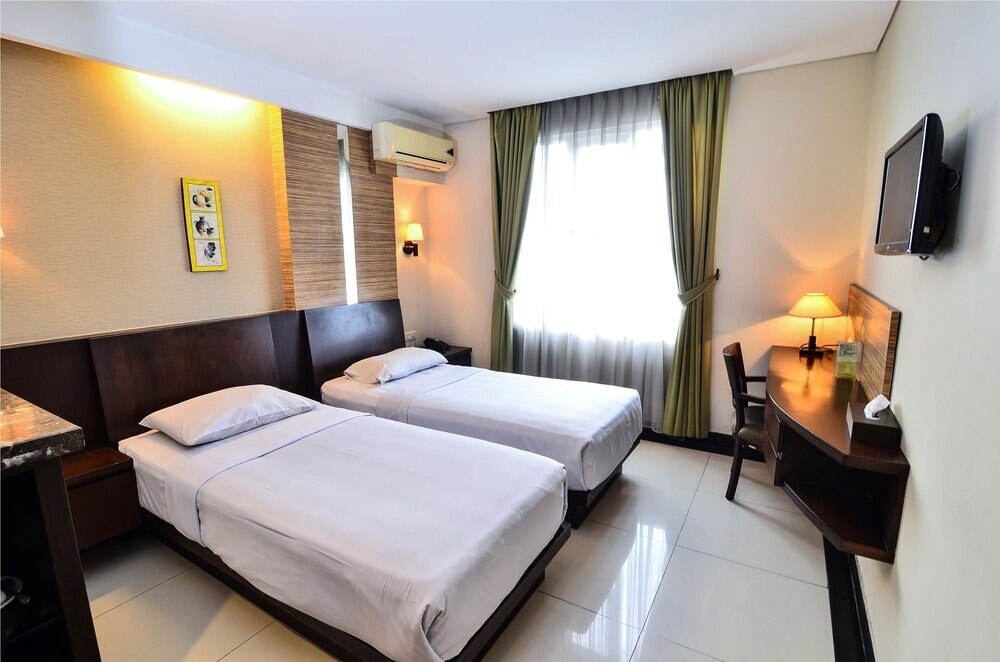 Losari Roxy Hotel Jakarta Room Type - Superior Double Room