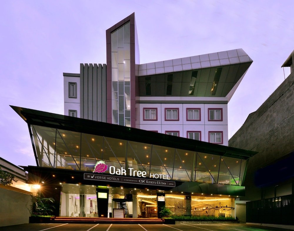 Oak Tree Urban Jakarta Hotel Price Address Reviews