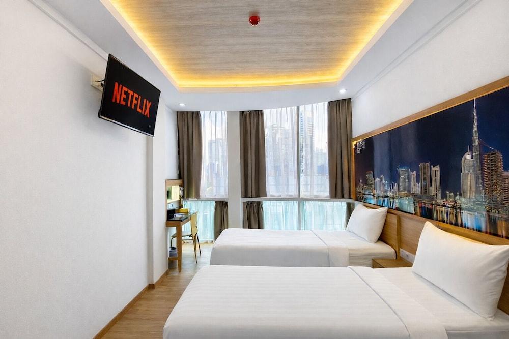 Smart Hotel Thamrin Jakarta Room Type - Executive Premier Twin