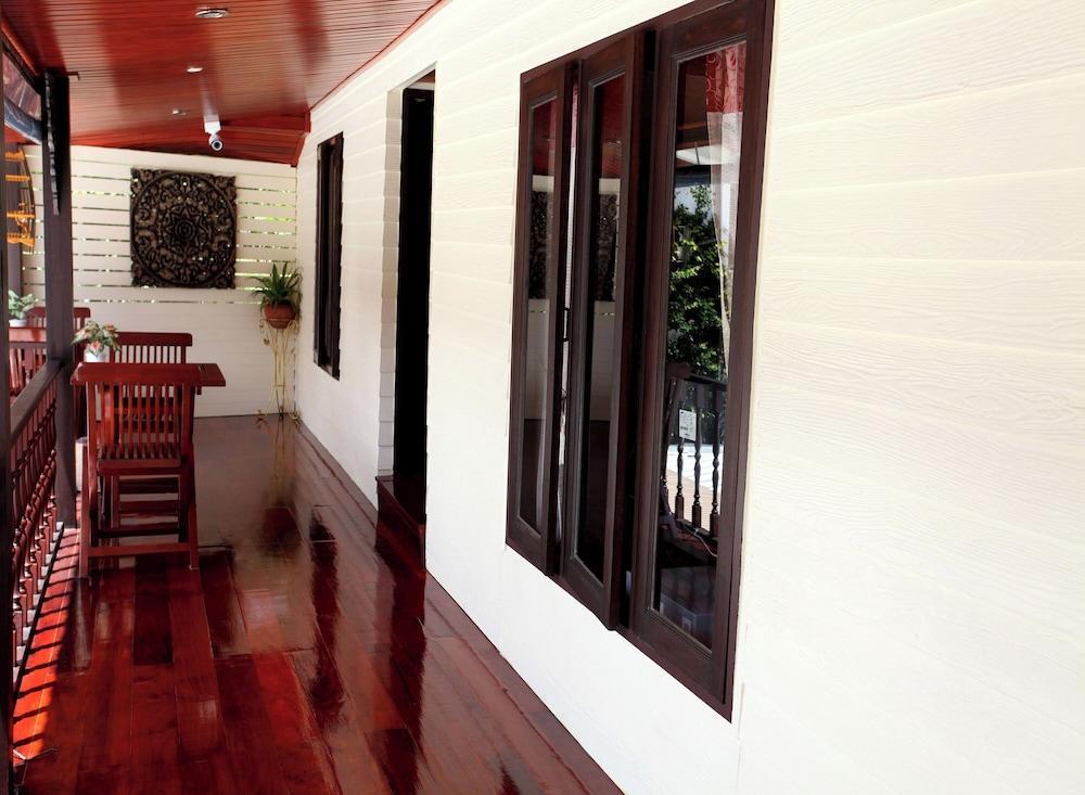 Ao Nang Home Stay - Tap to explore photos