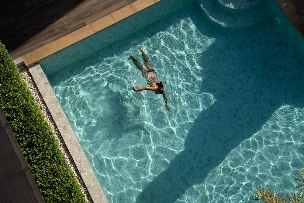 Krabi SeaBass Hotel - Tap to explore photos