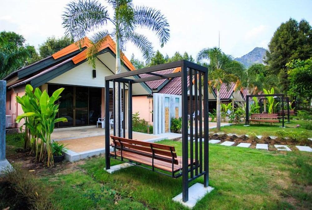 Orange Tree House - Ao Nang - Tap to explore photos