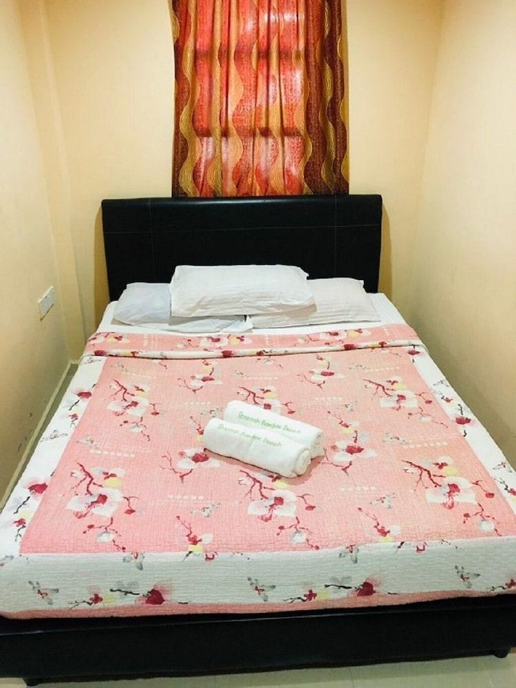 Penarak Bamboo Beach Motel Room Type - Standard Room