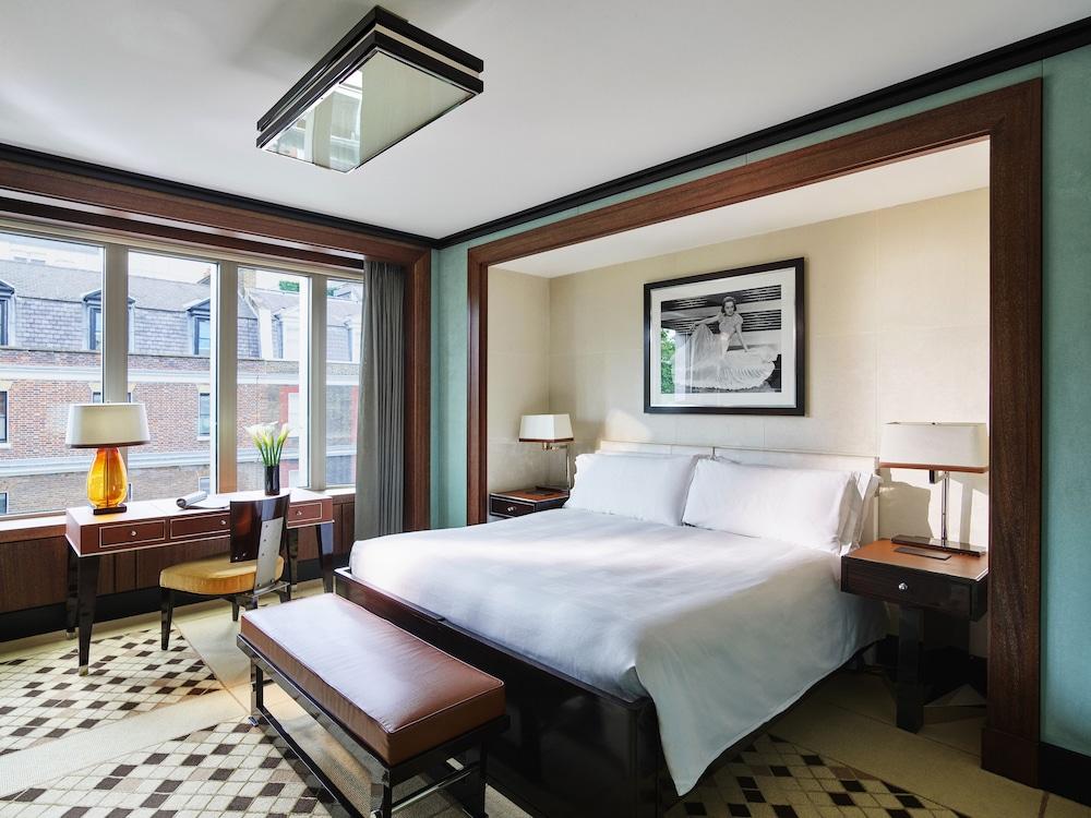 45 Park Lane - Dorchester Collection Room Type - Studio, Park View