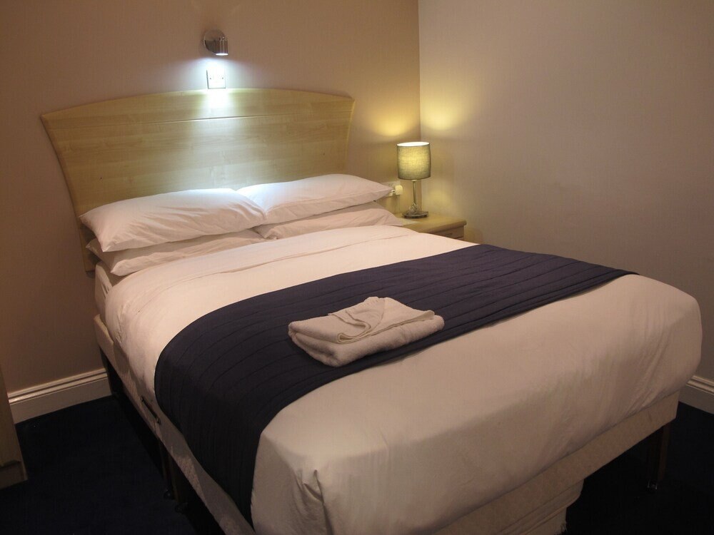 Alhambra Hotel Room Type - Standard Double Room, Ensuite