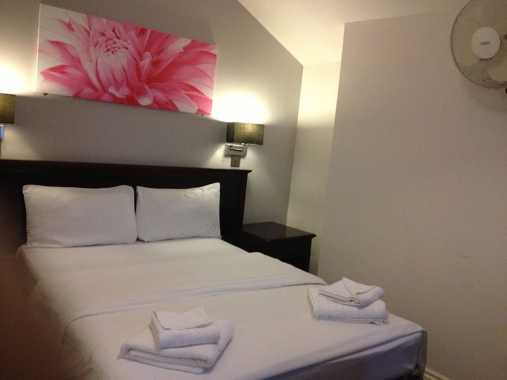 Bridge Park Hotel Room Type - Double Room, Ensuite