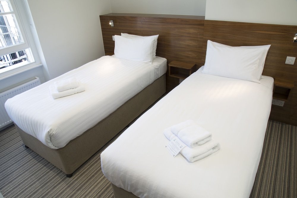 Chelsea Guest House Room Type - Superior Twin Room