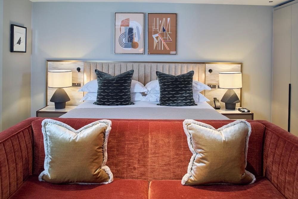 Cheval Phoenix house Room Type - Luxury Open Plan One Bedroom Apartments Cheval Phoenix house Room Type - Luxury Open Plan One Bedroom Apartments