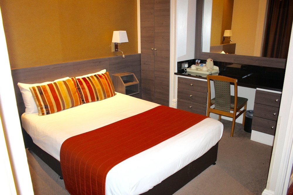 Columbus Hotel Room Type - Basic Double Room