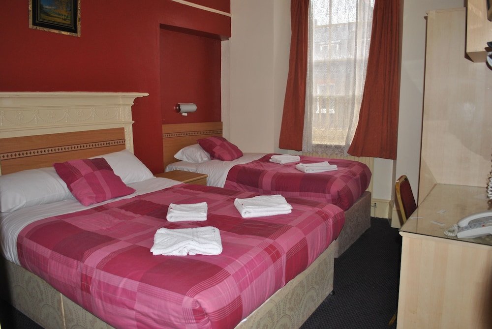 Grenville Hotel Room Type - Triple Room