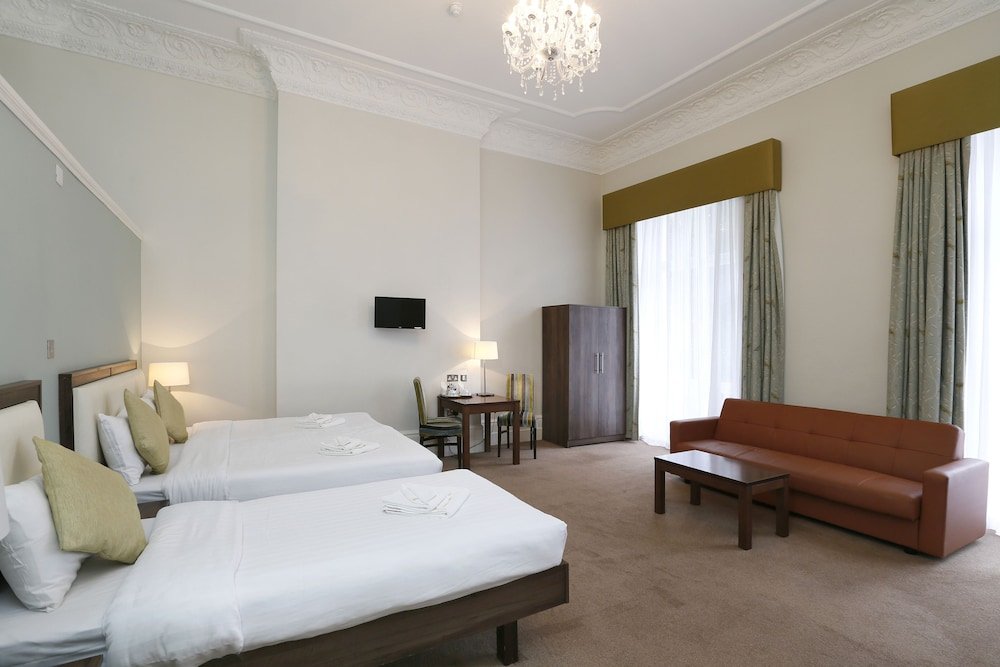 Hyde Park Boutique Hotel Room Type - Triple Room