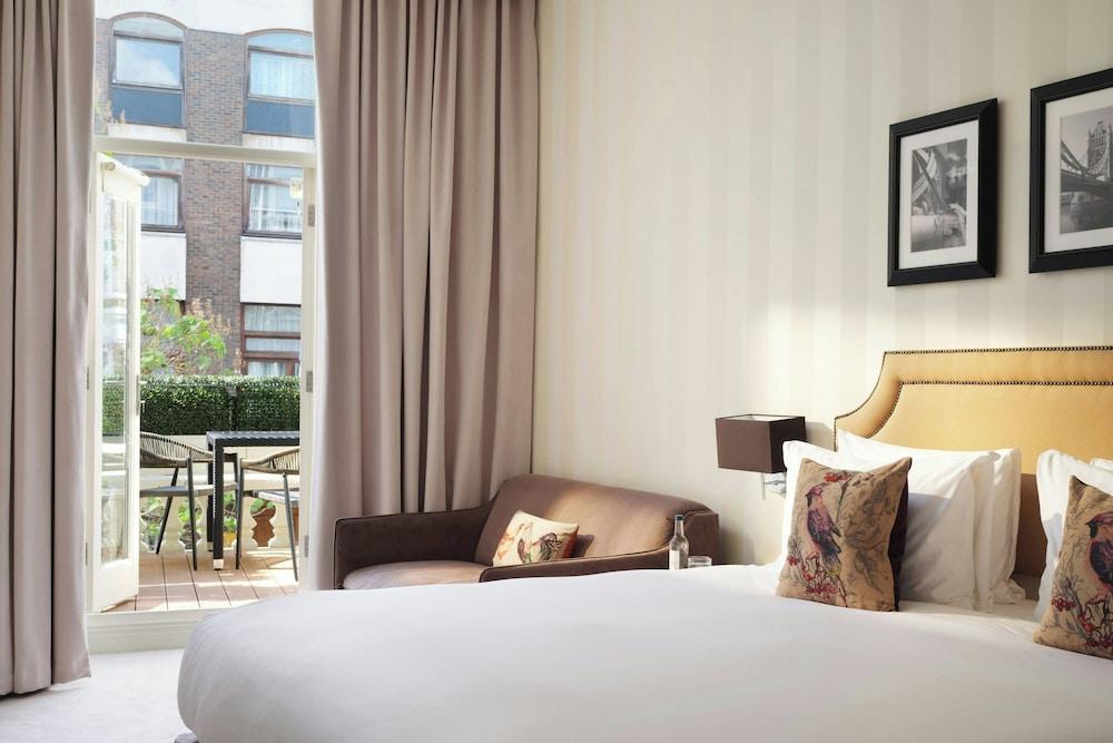 Hotel Xenia, Autograph Collection by Marriott Room Type - Deluxe Room, 1 King Bed, Balcony