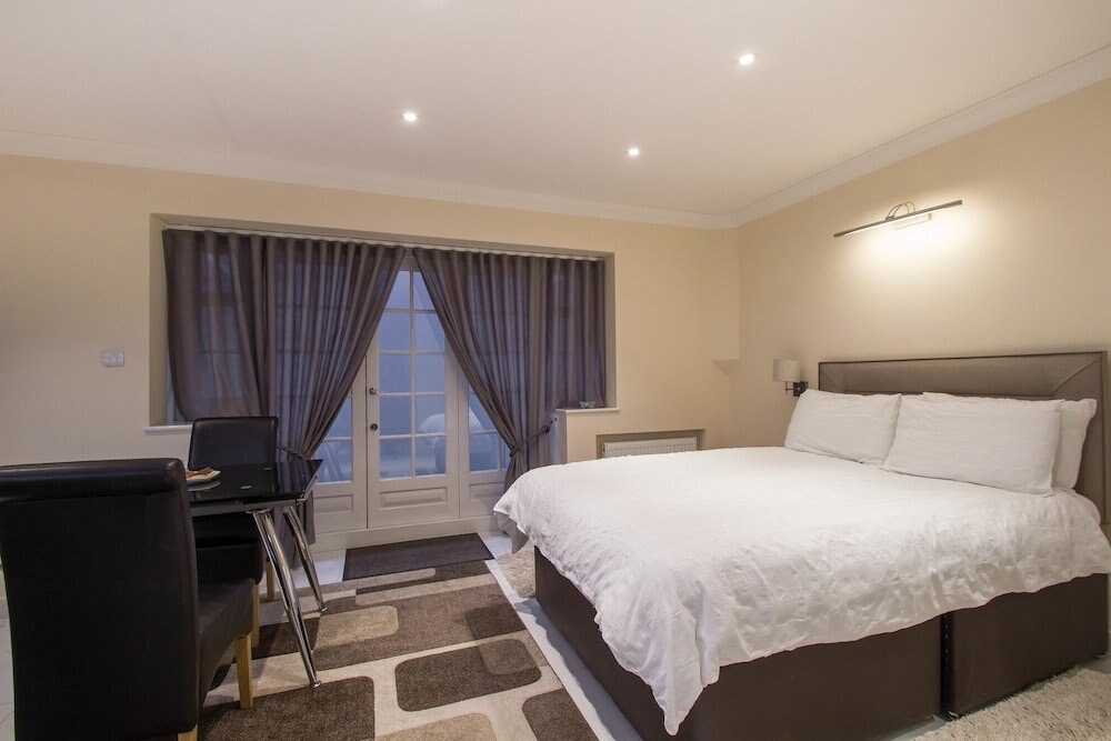 Marylebone Village Apartments Room Type - Apartment, Private Bathroom (F5-40)