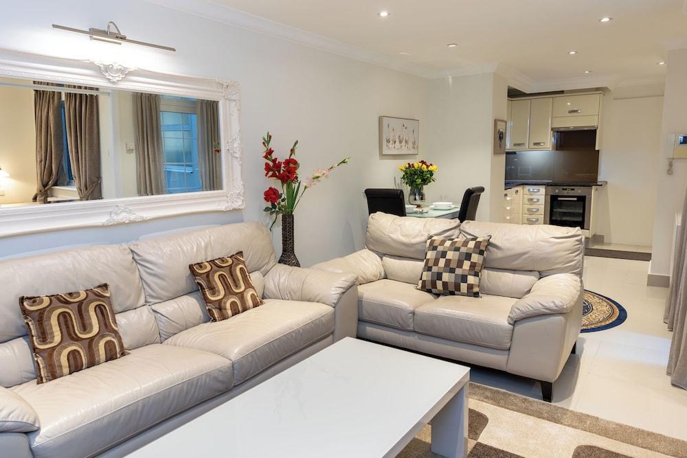 Marylebone Village Apartments Room Type - Apartment, Private Bathroom
