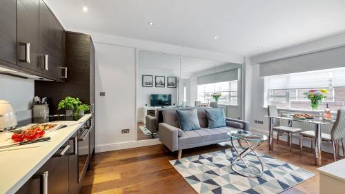 Nell Gwynn Chelsea Accommodation - Tap to explore photos
