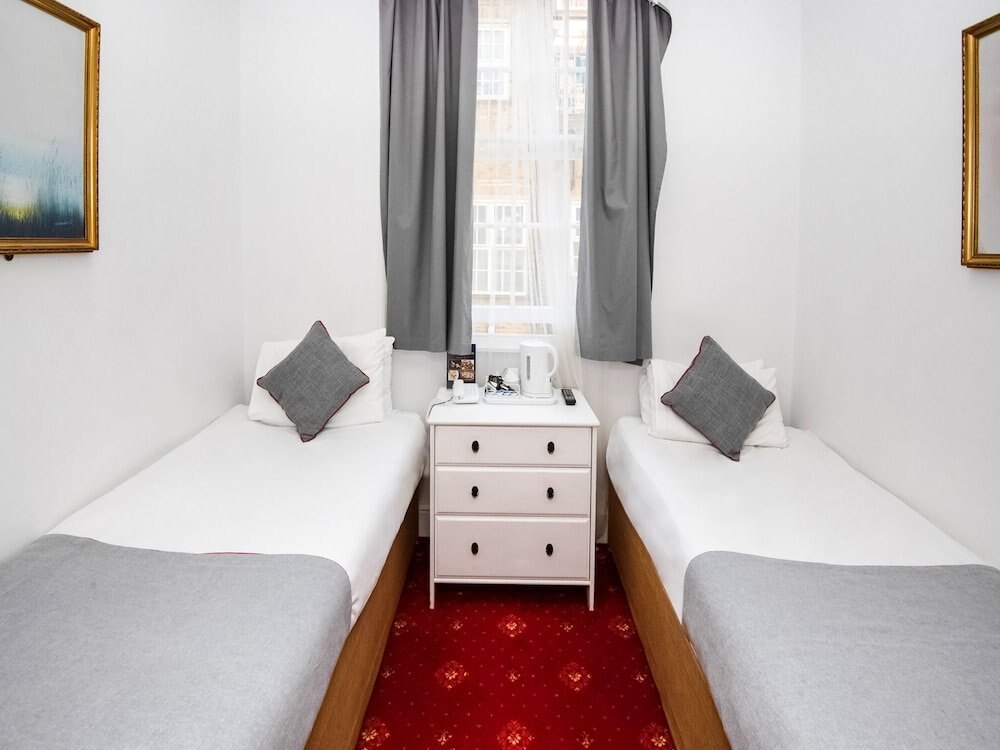 St George Hotel Room Type - Standard Twin Room