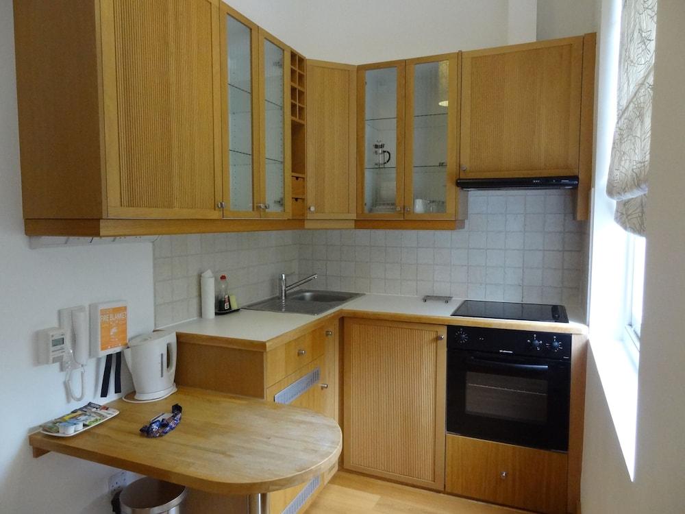 Studios2Let Bloomsbury Room Type - Executive Studio