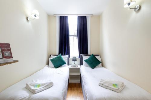 Coronation Hotel Room Type - Twin Room