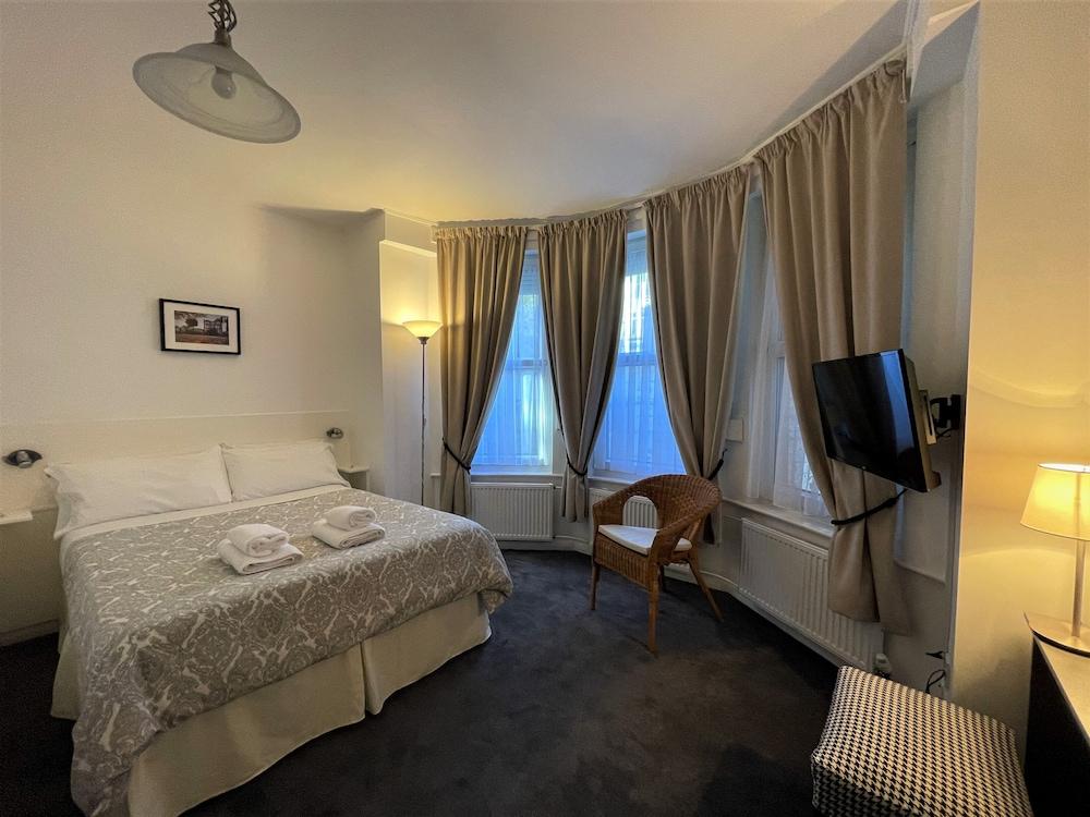 Gateway Hotel Room Type - Double Room, Ensuite