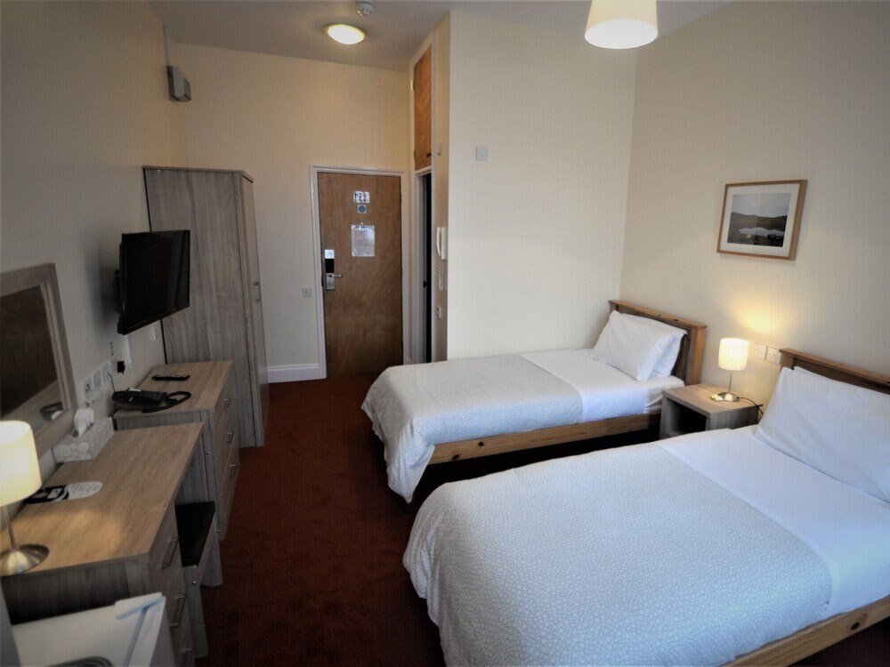 Gateway Hotel Room Type - Twin Room, Ensuite