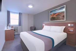 Travelodge Kingston upon Thames Central