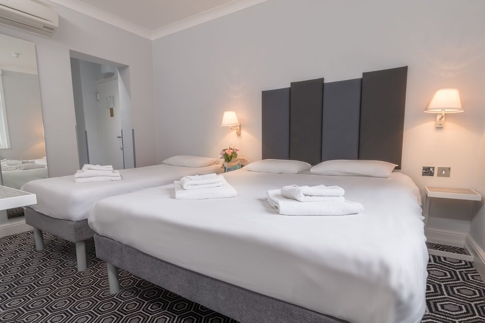 Victoria Inn Room Type - Triple Room