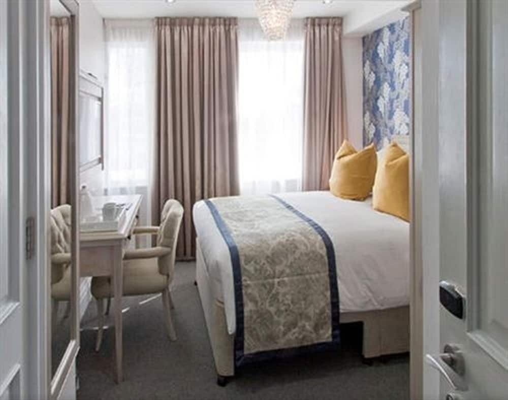 W12 Rooms Room Type - Standard Double Room