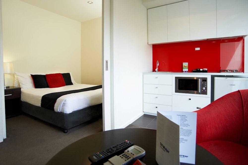 Comfort Apartments on Elizabeth Room Type - One Bedroom Apartment