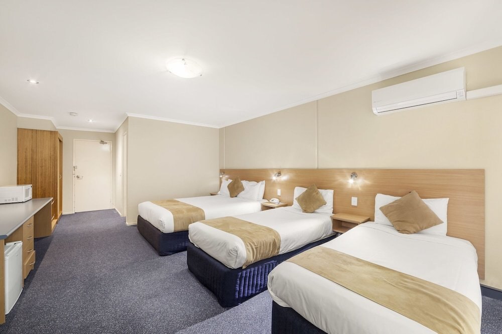 Ciloms Airport Lodge Room Type - Standard Triple Room