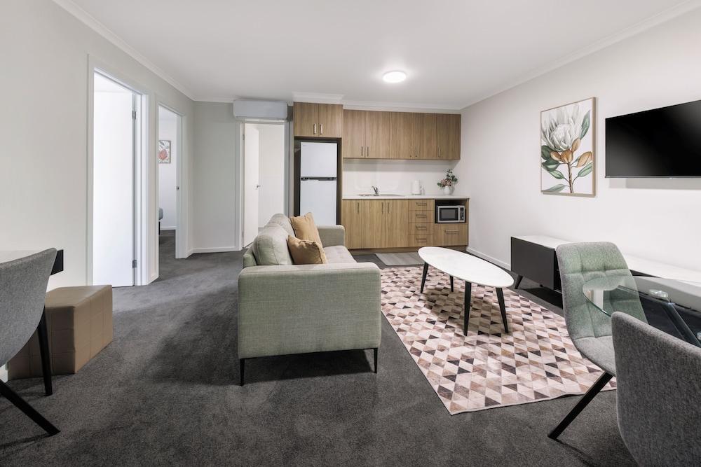 Elizabethan Lodge Room Type - Superior Two Bedroom Apartment