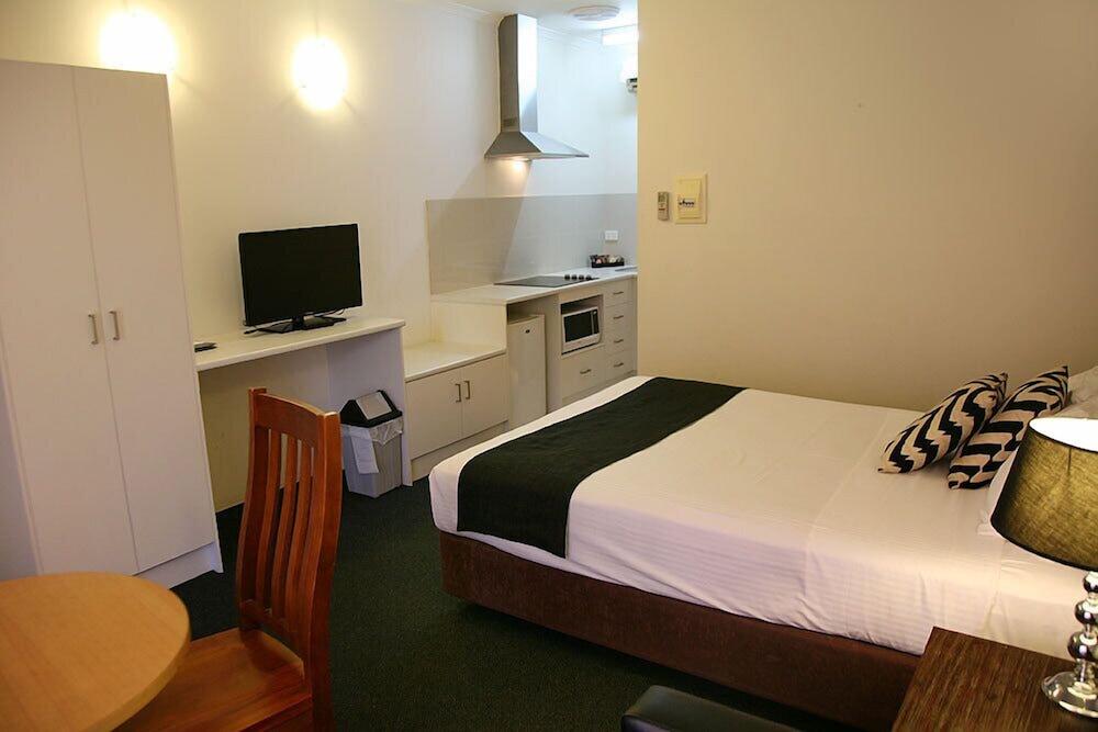 Footscray Motor Inn Room Type - Studio Apartment