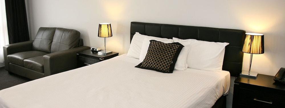 Footscray Motor Inn Room Type - Executive Room