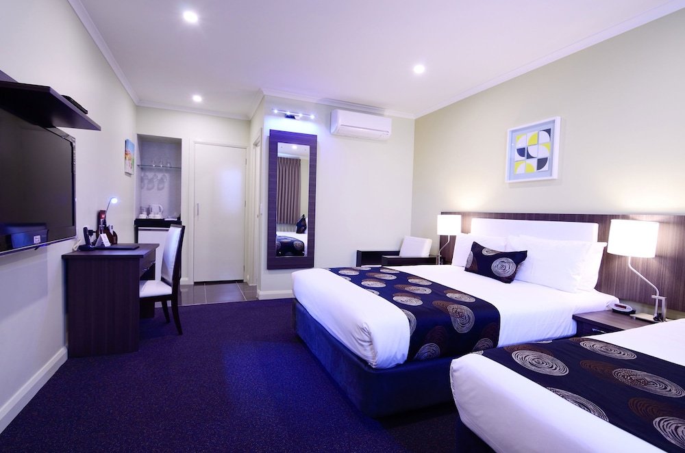 Park Squire Motor Inn and Serviced Apartments Room Type - Superior Twin Room