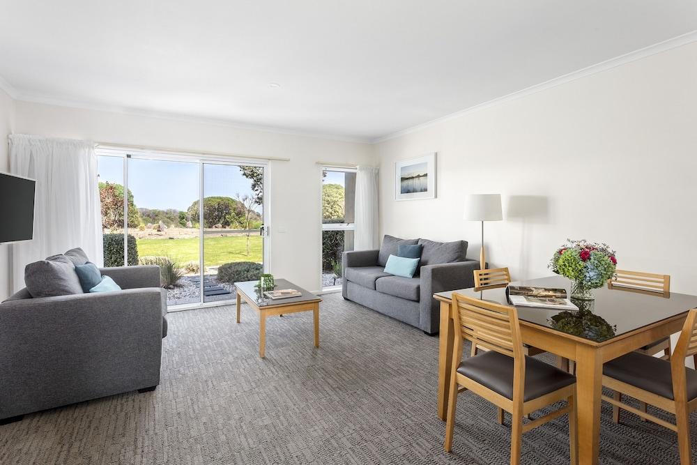 Quest Williamstown North Room Type - One Bedroom Apartment