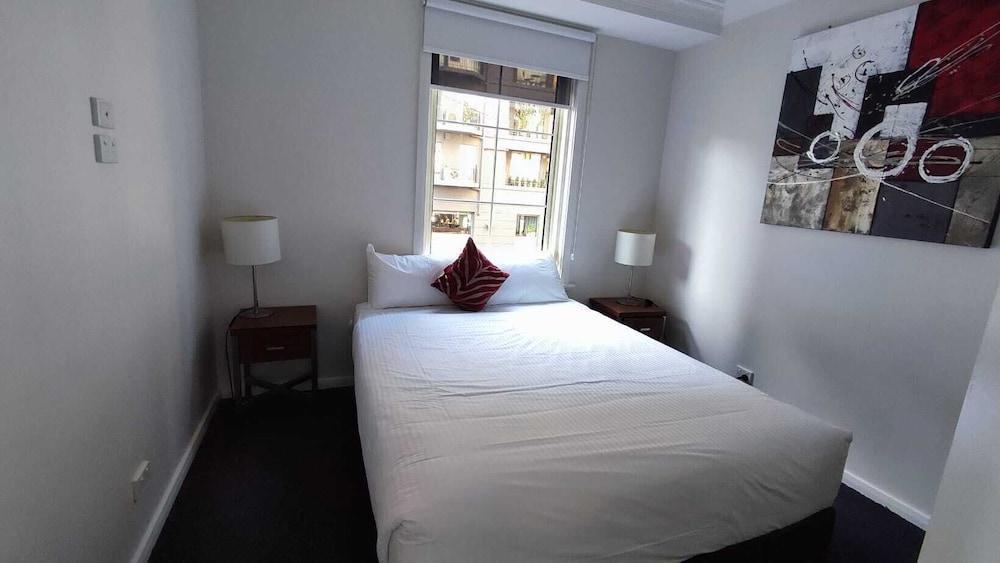 Melbourne South Yarra Central Apartment Hotel Room Type - 2 bedroom apartment Melbourne South Yarra Central Apartment Hotel Room Type - 2 bedroom apartment