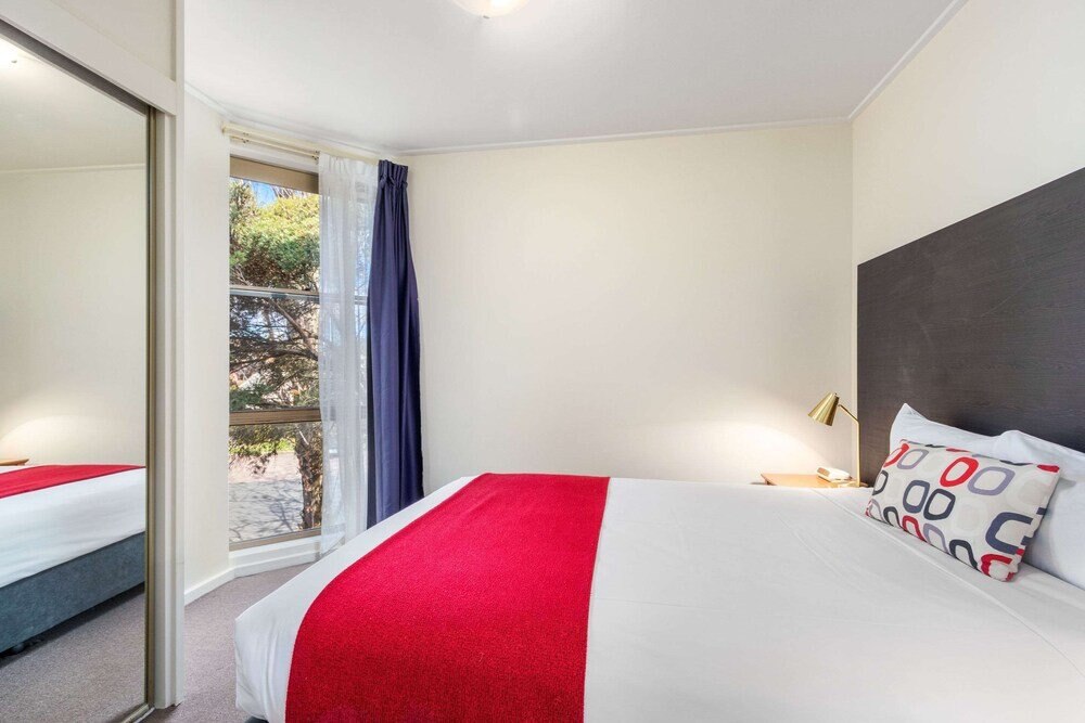 Knox International Hotel & Apartments Room Type - One Bedroom Apartment