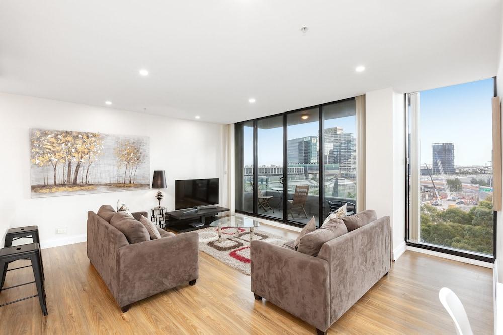 Waterfront Melbourne Apartments Room Type - 2 Bedroom 2 Bath Apartment City View Waterfront Melbourne Apartments Room Type - 2 Bedroom 2 Bath Apartment City View