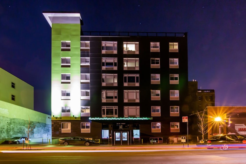 Hotel BPM - Brooklyn New York - Tap to explore photos