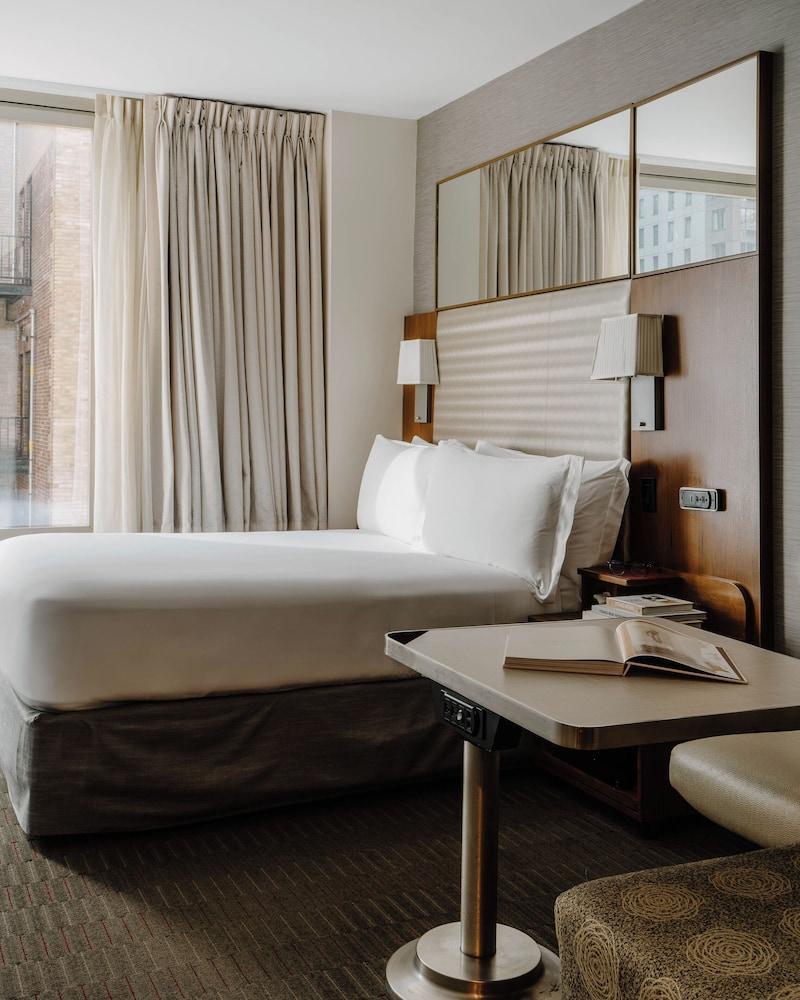 Hotel Boutique at Grand Central - Tap to explore photos