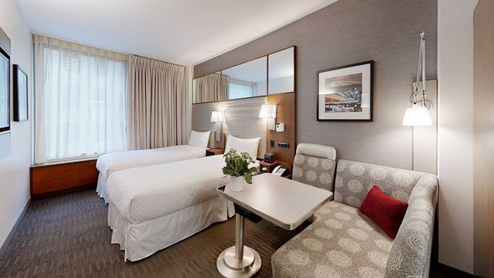 Hotel Boutique at Grand Central Room Type - Standard Twin Room