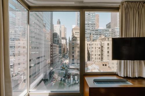 Hotel Boutique at Grand Central - Tap to explore photos