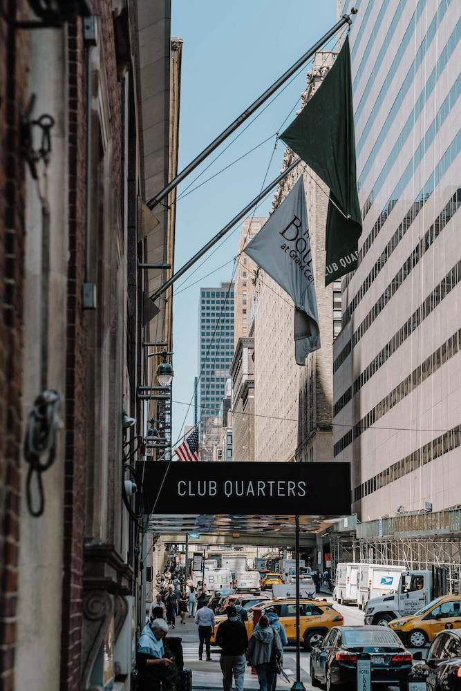 Hotel Boutique at Grand Central - Tap to explore photos