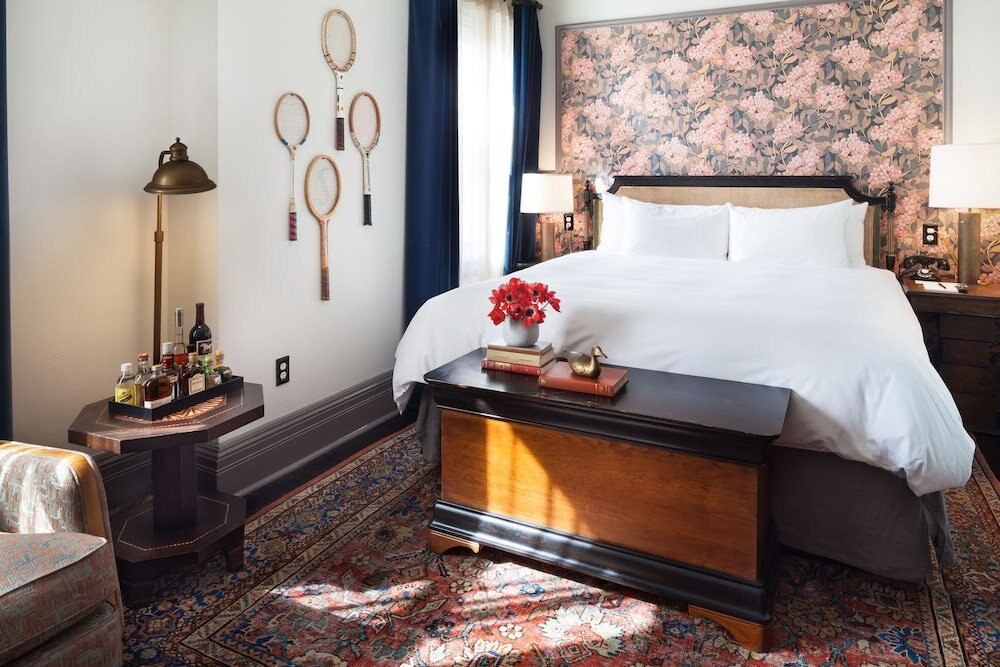 The High Line Hotel Room Type - Deluxe Room, 1 King Bed