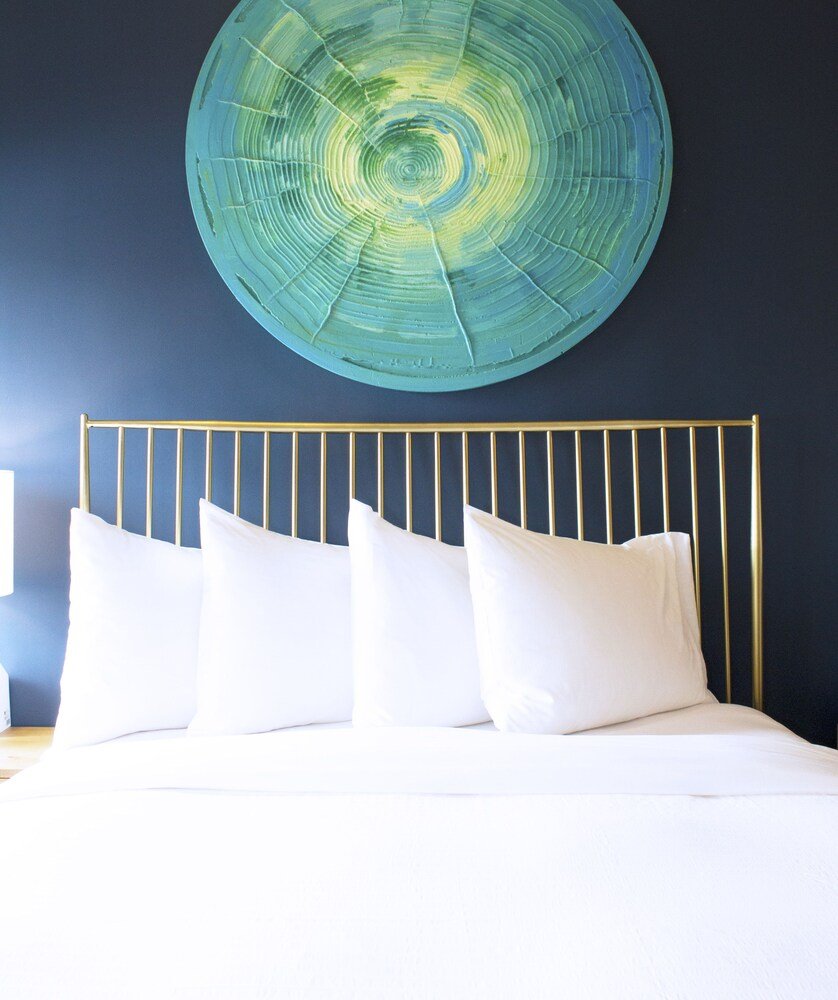 The Box House Hotel Room Type - Superior Room, 1 Queen Bed